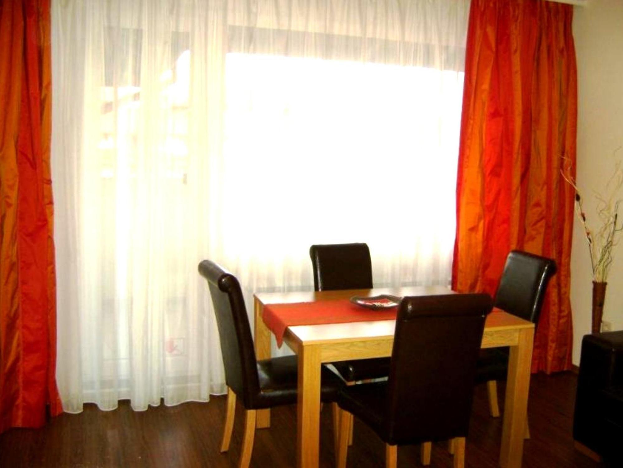 Bansko Ski Apartments In Bansko Royal Towers Kamer foto