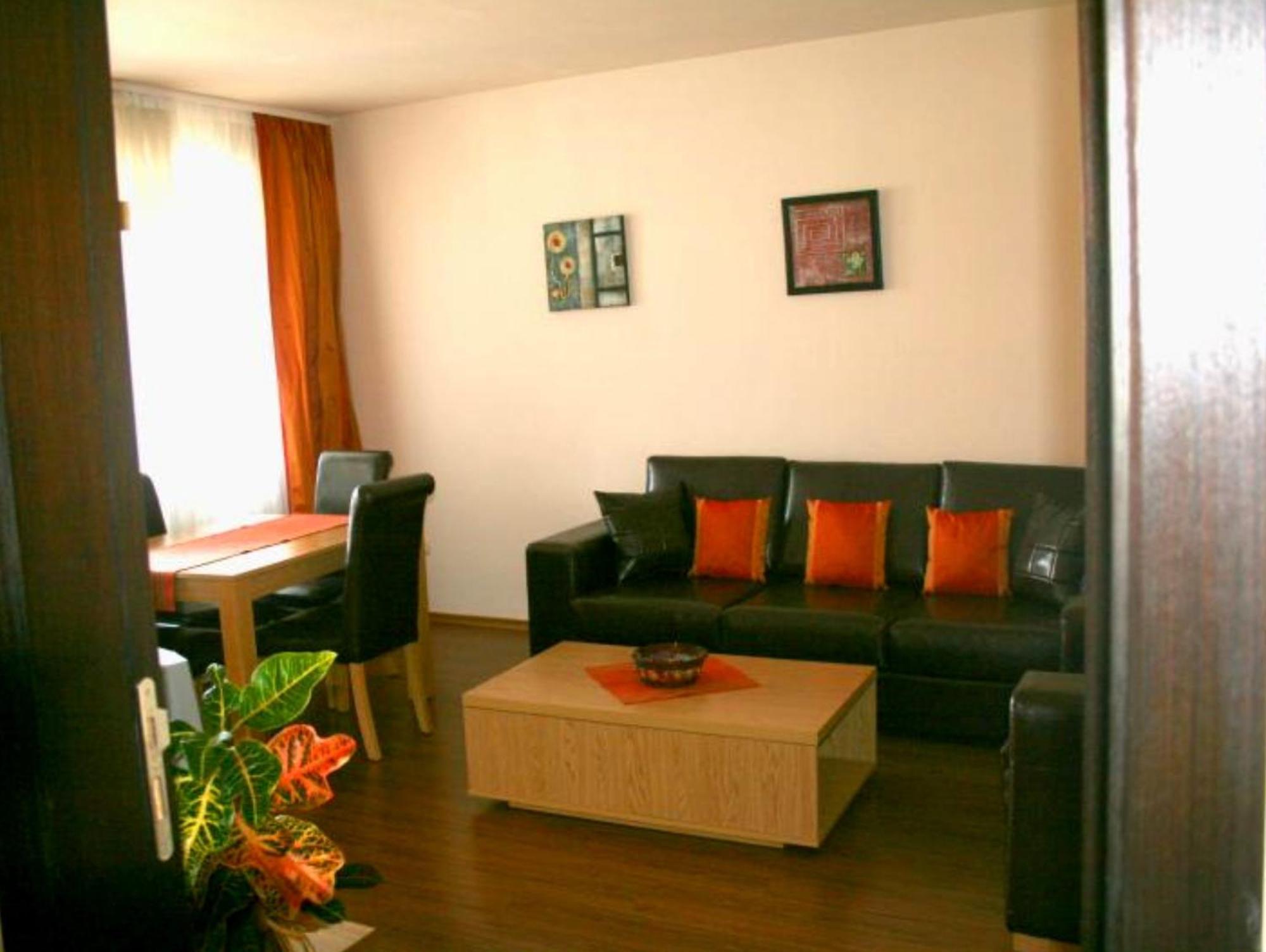 Bansko Ski Apartments In Bansko Royal Towers Kamer foto